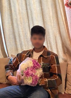 Hardiksharma - Male escort in New Delhi Photo 1 of 3