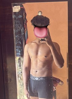 Pussy Eater - Male எஸ்கார்ட் in Pune Photo 3 of 5