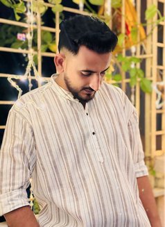 Monish - Male এস্কর্ট in Pune Photo 1 of 1