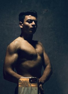 Anubhav Singh - Male escort in Mumbai Photo 1 of 5