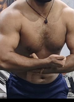 Arya - Male escort in New Delhi Photo 3 of 4