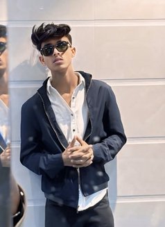 Siddhant - Male escort in Mumbai Photo 2 of 4