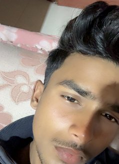 Siddhant - Male एस्कॉर्ट in Mumbai Photo 2 of 3