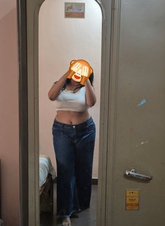 Shreya Singh - escort in Kolkata Photo 21 of 23