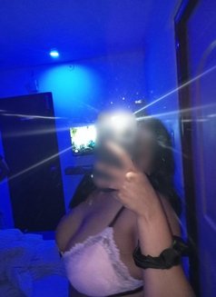 Shreya Singh - escort in Kolkata Photo 22 of 23