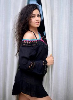 Kirti video cam - adult performer in Gurgaon Photo 3 of 4