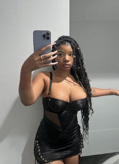 Ashanti - एस्कॉर्ट in Ahmedabad Photo 1 of 4