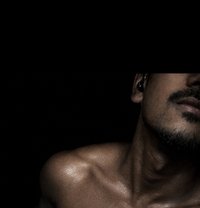 Hunter - Male எஸ்கார்ட் in Mumbai