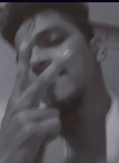 Hunter - Male escort in Mumbai Photo 4 of 4