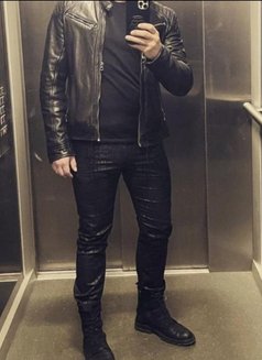 I'm Independent Male Escort - Male adult performer in New Delhi Photo 1 of 1