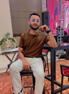 Rahul - Male escort in New Delhi Photo 1 of 1