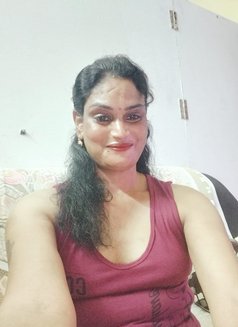 Transexual salem Priya Kutty - Transsexual escort in Coimbatore Photo 2 of 6